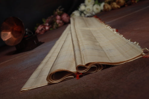 White Dobby Handloom Silk Saree