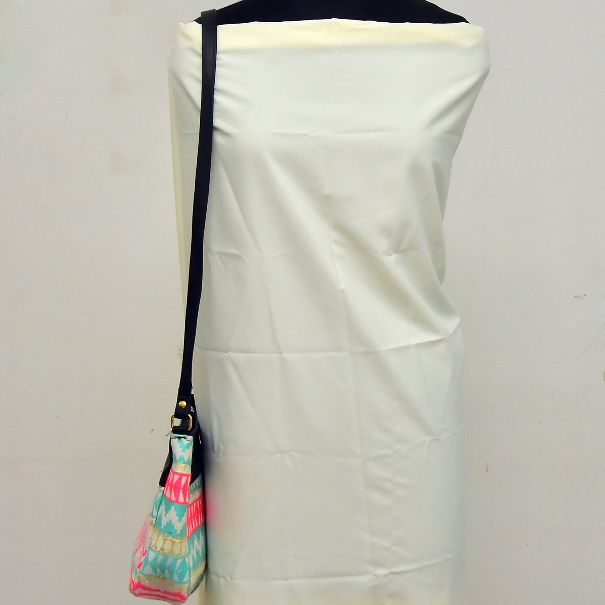 TVMM02- Bag- Red White Sling bag