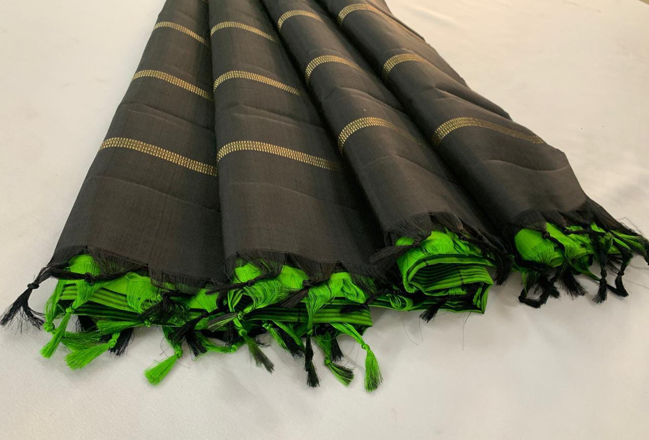 NVJSDS042-Parrot Green with Black Checks (Kattam Design)