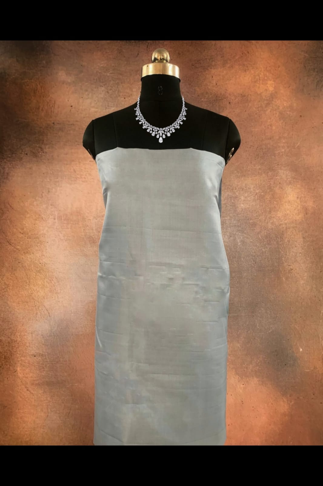 NVHSFG22 Grey Handloom Silk Fabric per meter