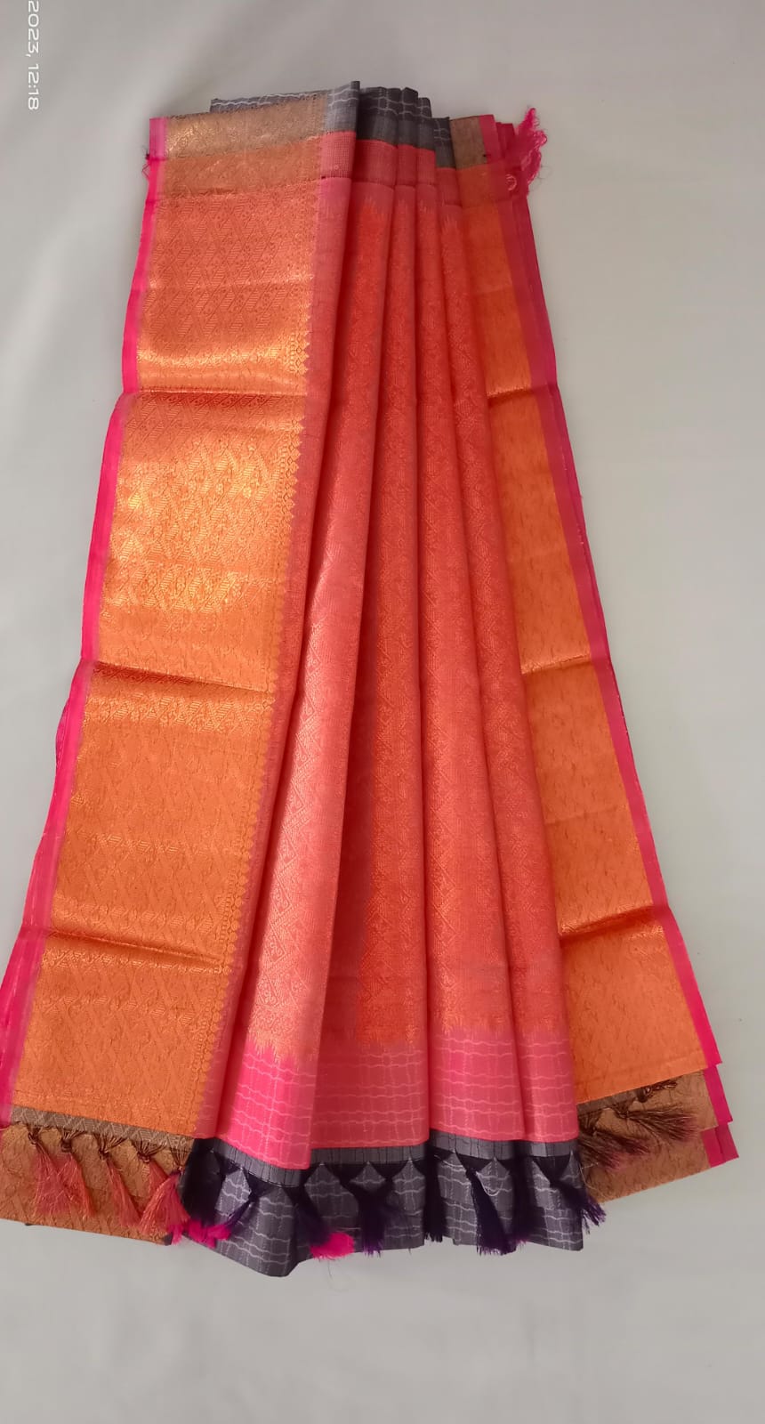 NVBS006-Grey colour and rose color saree