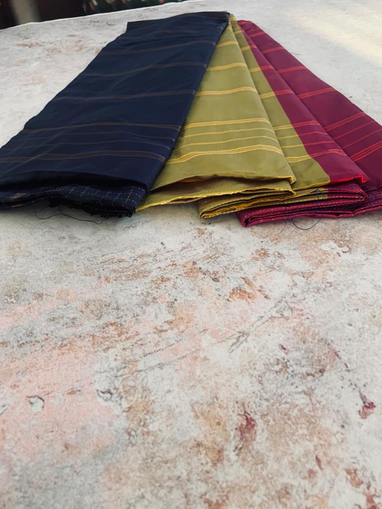 Noil Silk Checked Border sarees navy blue color