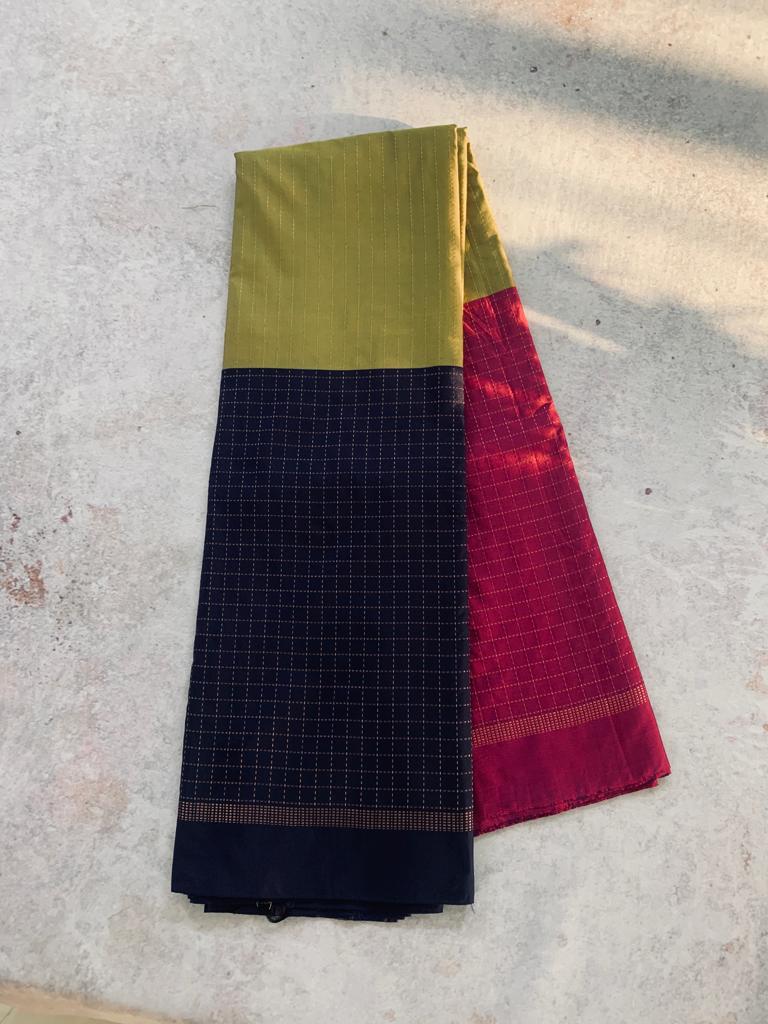 Noil Silk Checked Border sarees navy blue color